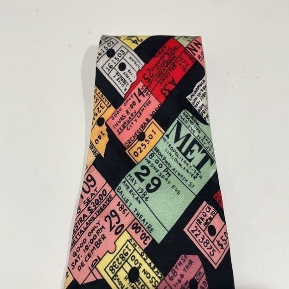 Nicole Miller Visited Vintage Theater Tickets 100% Silk Tie—Fabulous!!  Like New - Picture 4 of 10